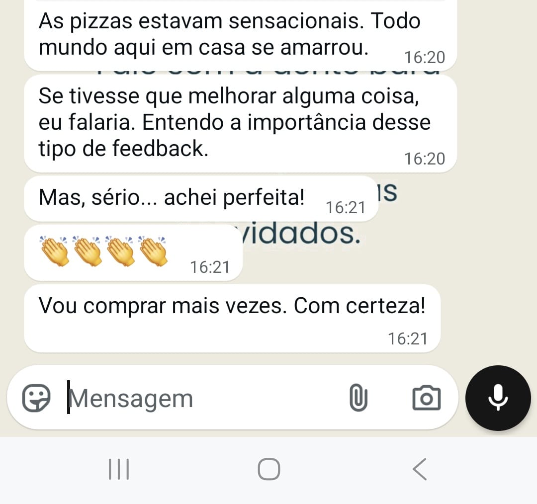 Cliente relata evento perfeito com pizzas leves